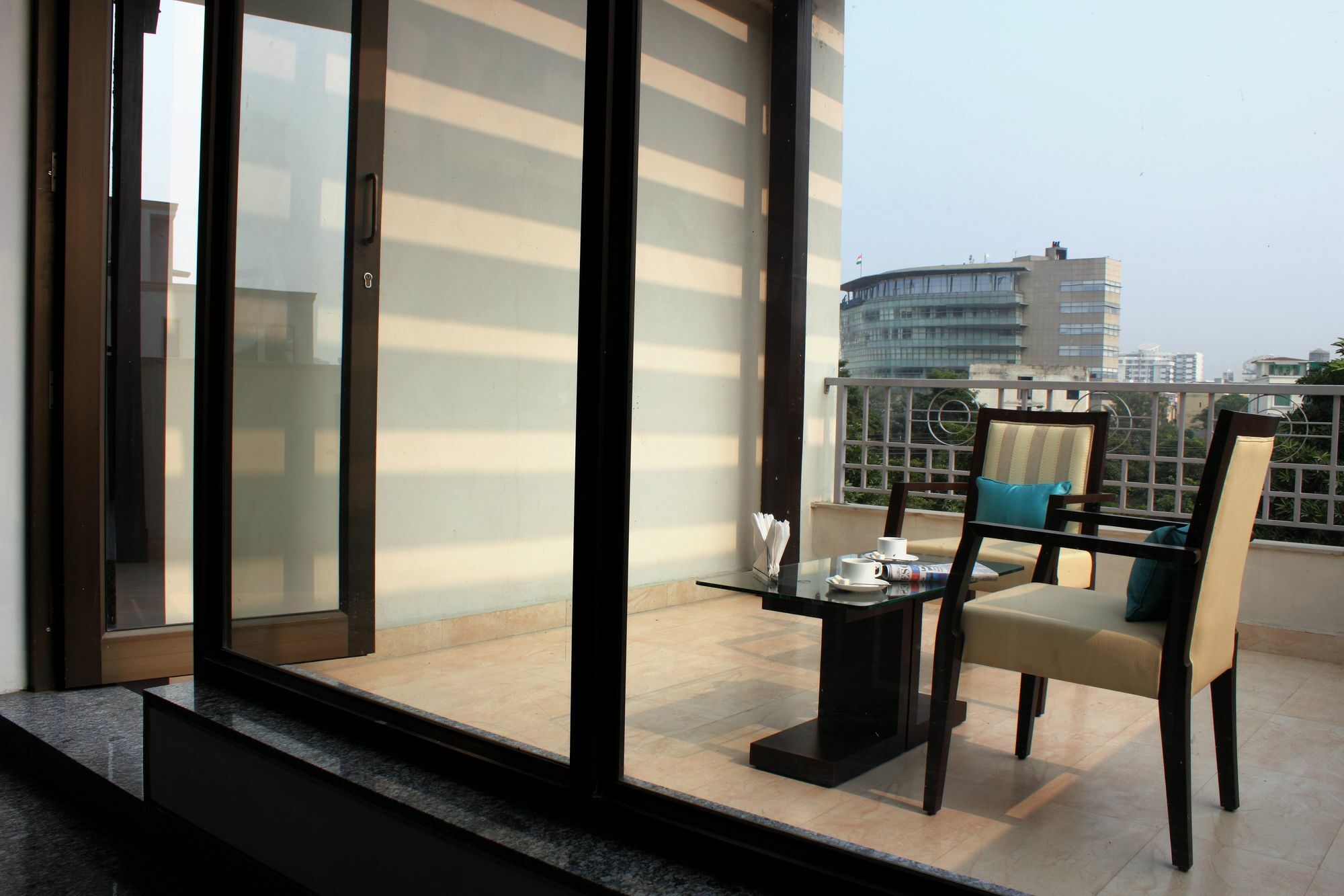 Hotel 91 Golf Course Road Гургаон Екстериор снимка